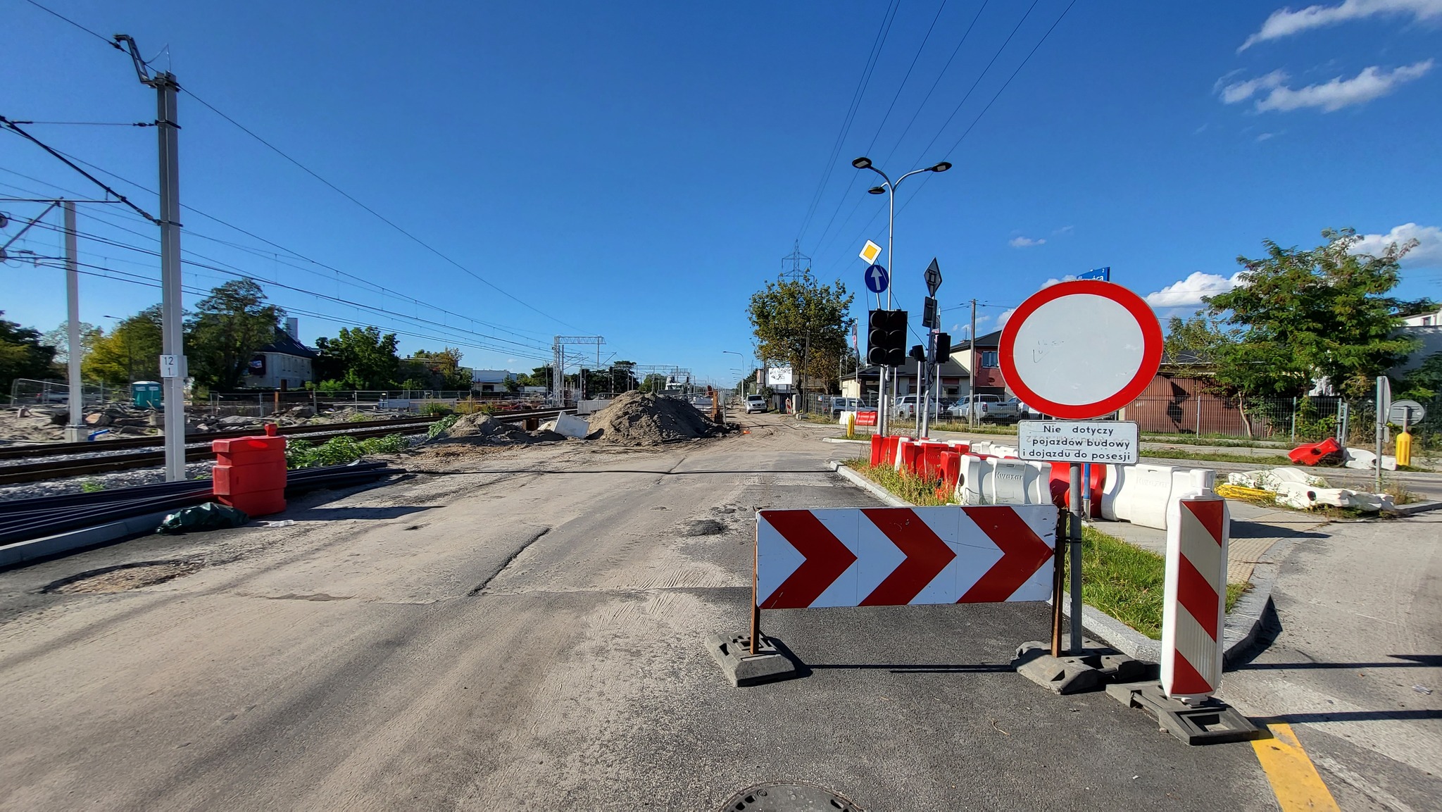 Przebudowa torów do PKP Świder Kiedy skończy się gehenna pasażerów